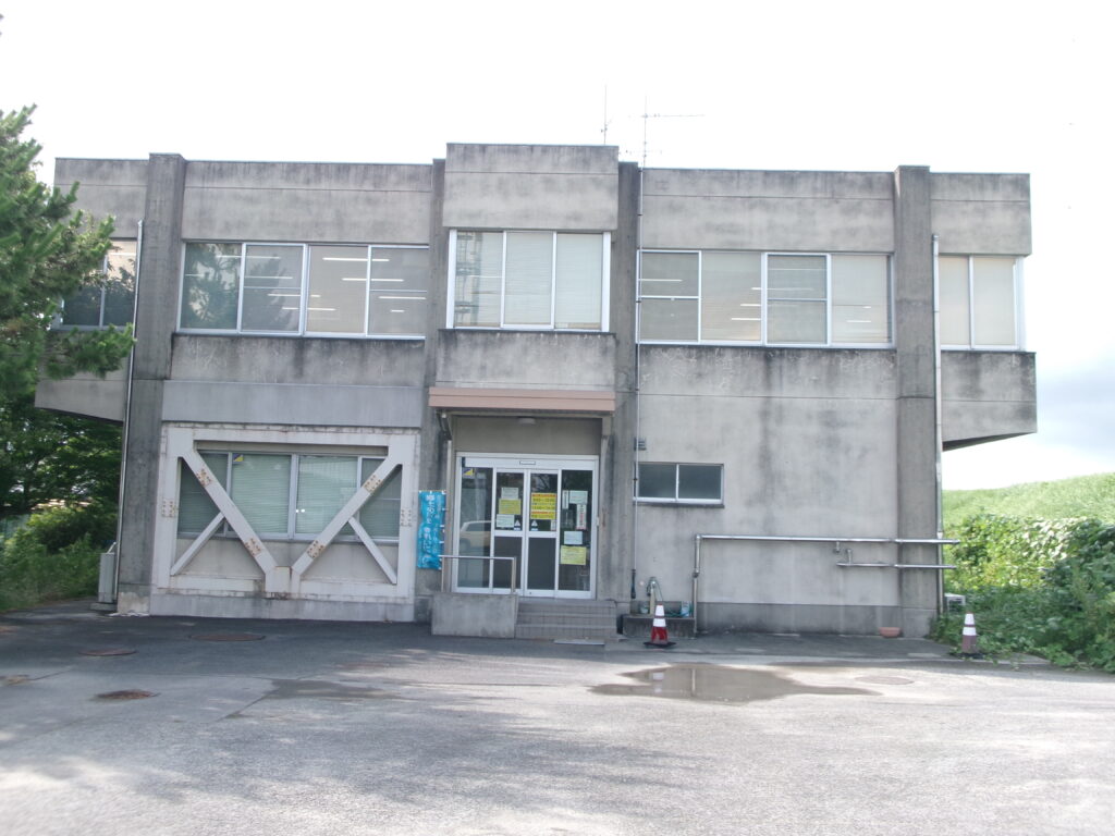 国土交通省、木曽川下流河川事務所でカギをかりる画像